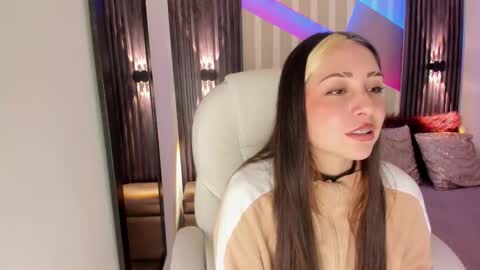 Emily online show from September 2025 02:30:02 PM