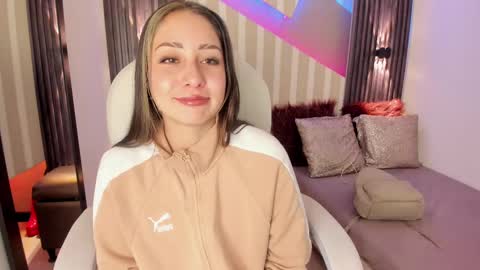 Emily online show from September 2025 02:32:01 PM