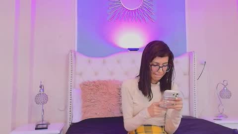 Emily online show from October 2025 12:34:01 AM