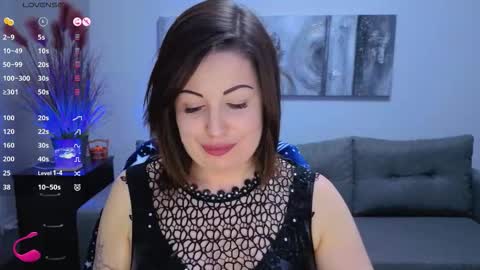 Emily online show from October 2025 02:05:02 PM