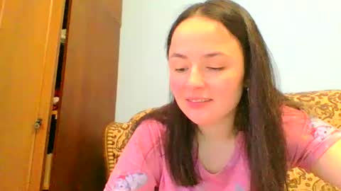 emily_morning_dew online show from January 2025 01:58:01 PM