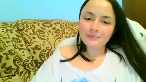 emily_morning_dew online show from February 2025 07:24:02 PM