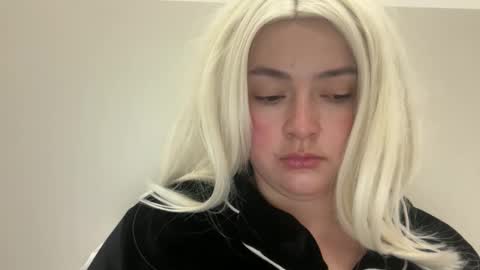 Snapshot of emily_morning_dew chatting on February 2026 04:39:02 AM emily_morning_dew online show from February 2026 04:39:02 AM