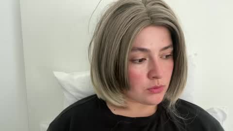 emily_morning_dew online show from June 2026 06:38:02 AM