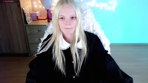 Lia online show from March 2025 02:47:02 AM