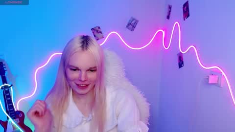 Lia online show from November 2025 08:21:01 PM