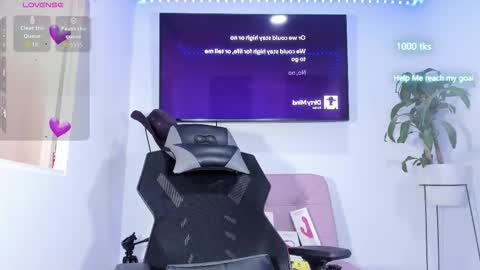 emily_palmeer online show from October 2025 11:54:01 AM