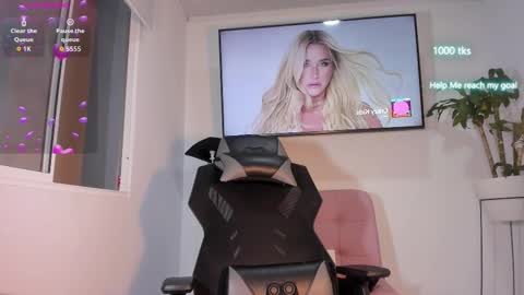 emily_palmeer online show from November 2025 10:47:02 AM