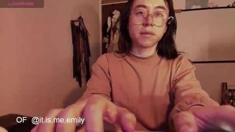 emily_pearl_ online show from July 2026 02:05:17 AM