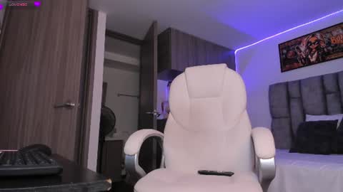 Natalia online show from June 2026 05:25:01 PM