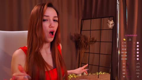 Snapshot of emily_w0w_ chatting on January 2025 08:14:01 AM Lia online show from January 2025 08:14:01 AM