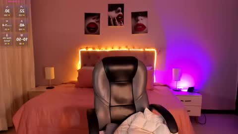 emily_warren__ online show from March 2026 08:57:01 PM