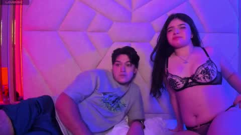 Amily  Andrew online show from November 2025 04:55:01 AM