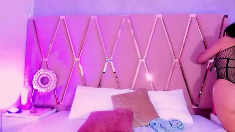 Snapshot of emilyblack_1 chatting on February 2026 12:20:02 AM Emily online show from February 2026 12:20:02 AM