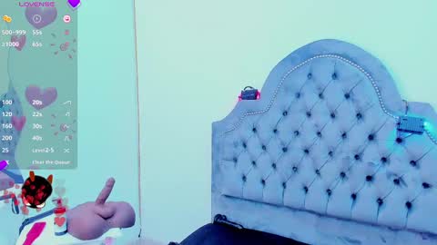 Snapshot of emilybta chatting on February 2025 08:31:02 AM EMILY online show from February 2025 08:31:02 AM