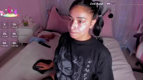 Snapshot of emilybta chatting on September 2025 08:36:01 PM EMILY online show from September 2025 08:36:01 PM