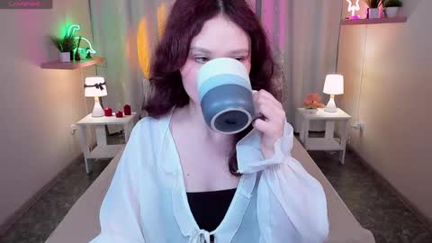 Emilyhaves online show from June 2026 08:06:01 AM