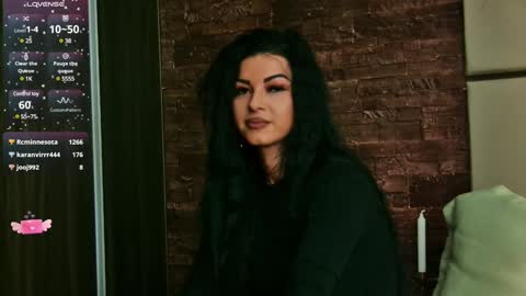 Emily online show from December 2024 11:04:02 AM