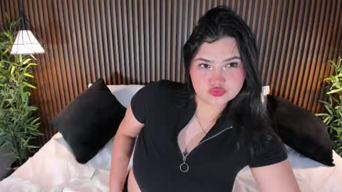 Snapshot of emilycortex chatting on March 2025 04:32:01 AM Emily online show from March 2025 04:32:01 AM