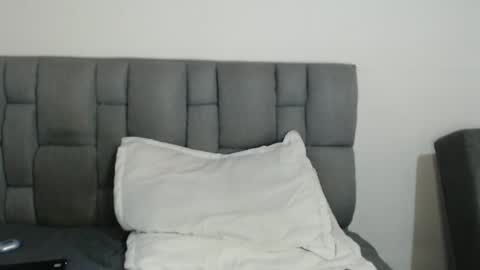 Snapshot of emilycute_18 chatting on February 2025 04:58:02 PM emily online show from February 2025 04:58:02 PM