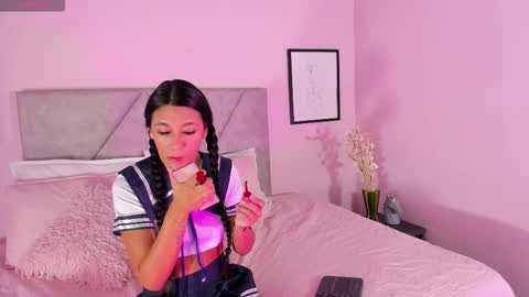 Emily online show from November 2025 10:37:02 AM