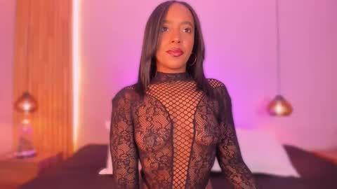 Emily  online show from January 2026 08:25:01 PM