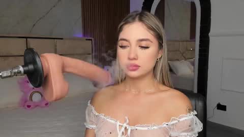 Emily Hendrix online show from March 2025 07:39:01 PM