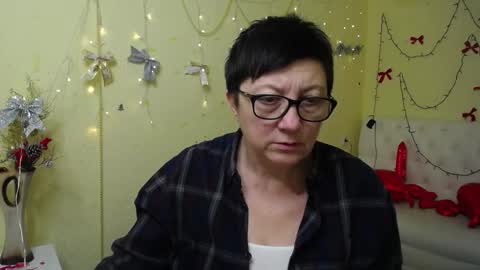 Emily online show from January 2026 06:01:01 PM