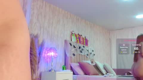 Snapshot of emilyparker__ chatting on October 2025 10:32:02 PM My IG - EmilyParker   online show from October 2025 10:32:02 PM