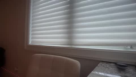 Snapshot of emilyparkerrr chatting on February 2026 06:22:02 PM emilyparkerrr online show from February 2026 06:22:02 PM