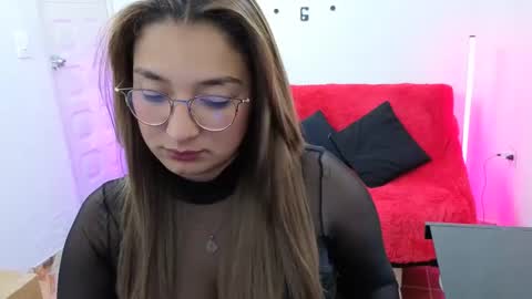 emily  friends online show from October 2025 04:14:02 PM
