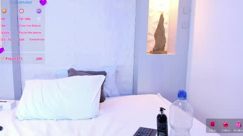 EMILY online show from February 2025 10:31:01 PM