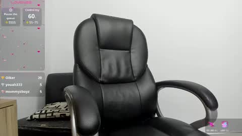 Emily online show from March 2025 01:59:02 PM