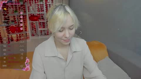 Snapshot of emilytrase chatting on February 2026 01:24:01 AM Betty online show from February 2026 01:24:01 AM