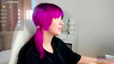 Snapshot of emilytrase chatting on June 2026 02:35:01 AM Betty online show from June 2026 02:35:01 AM