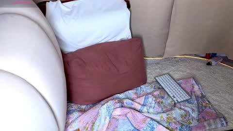 Emily wish-list  online show from April 2026 06:19:01 AM