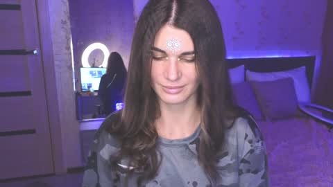 Emily online show from December 2024 04:14:02 AM