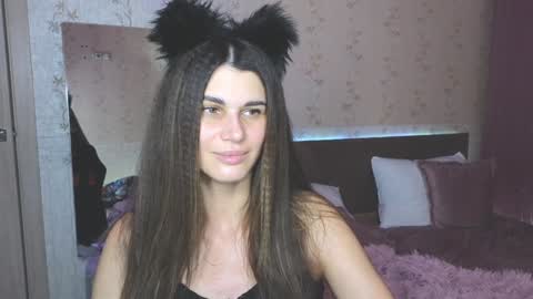 Emily online show from December 2024 11:07:01 AM