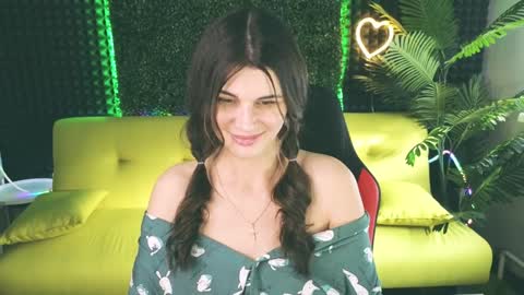 Emily online show from January 2025 07:39:02 AM