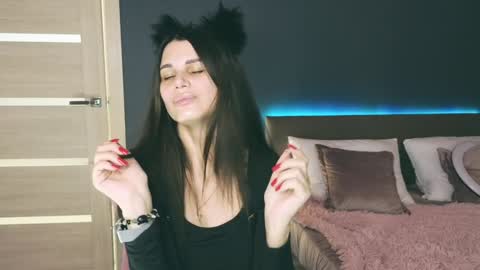 Emily online show from February 2025 01:11:01 AM