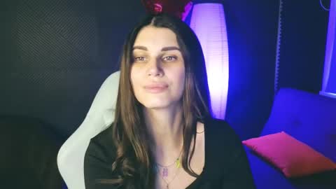 Emily online show from February 2025 01:24:01 AM