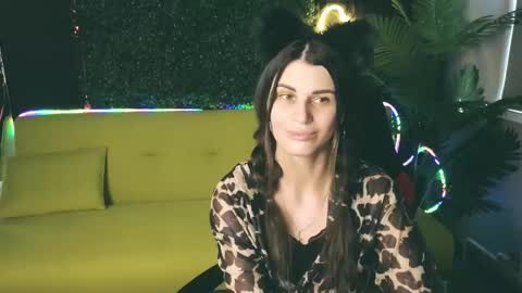 Emily online show from March 2025 04:39:02 AM