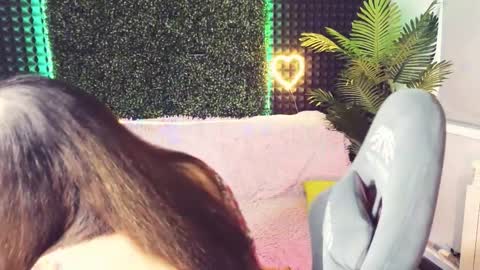 Emily online show from September 2025 02:11:01 AM