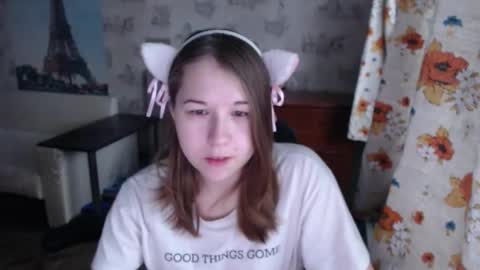 Snapshot of emilyway chatting on December 2024 07:42:01 AM emilyway online show from December 2024 07:42:01 AM