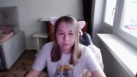 Snapshot of emilyway chatting on June 2026 09:08:02 AM emilyway online show from June 2026 09:08:02 AM