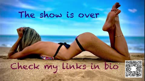 Snapshot of emilyweed chatting on January 2025 12:30:01 PM Emily ----  online show from January 2025 12:30:01 PM