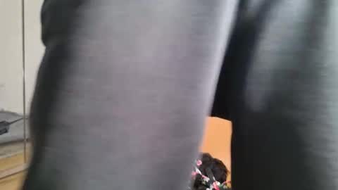 Emily ----  online show from April 2026 08:07:02 AM