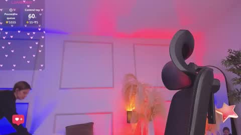 E M I L Y online show from November 2025 01:11:01 PM