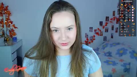 Emily online show from October 2025 07:25:02 PM