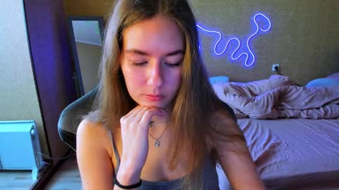 Emily online show from April 2026 09:49:01 AM